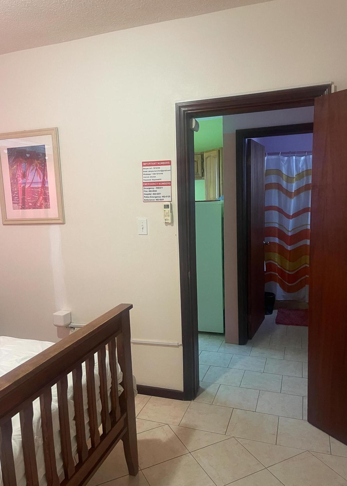 Denyse Home Cottage St. John's Екстер'єр фото