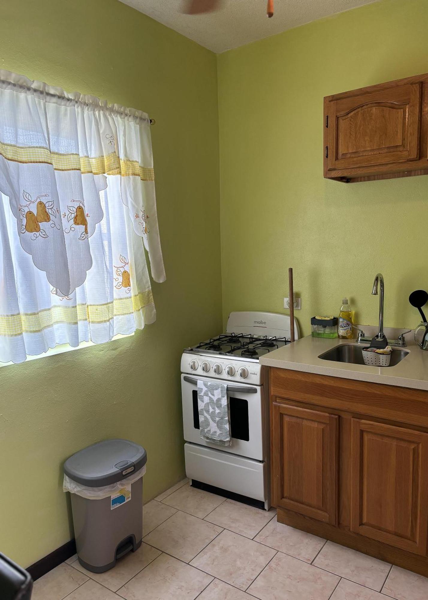 Denyse Home Cottage St. John's Екстер'єр фото